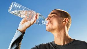 Quanto de água beber por dia